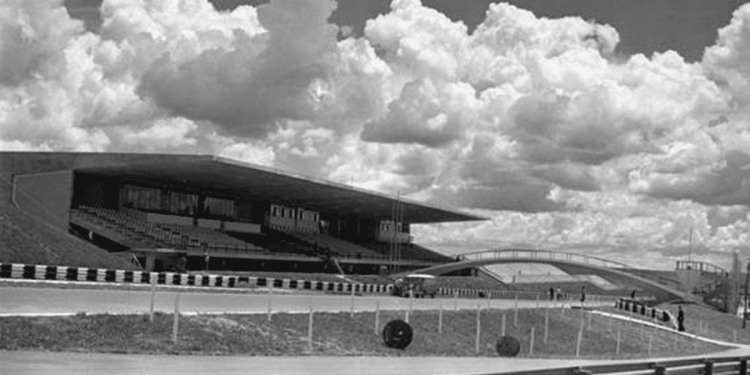 Imagens históricas do Autódromo são resgatadas pelo Arquivo Público