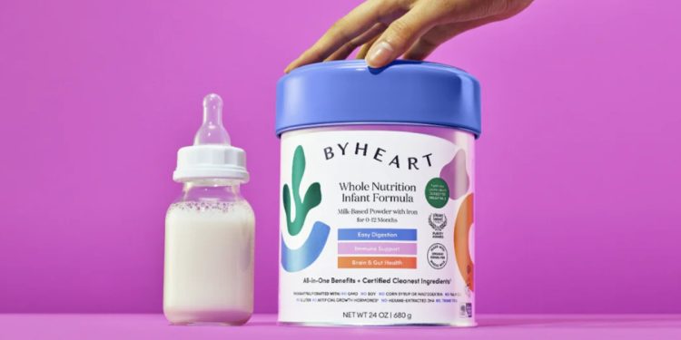 Fórmula infantil é recolhida nos EUA após 13 casos de botulismo