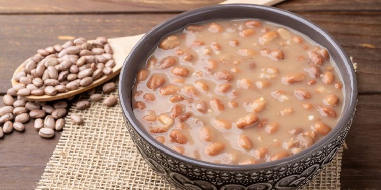 Feijão protege contra a obesidade e pode facilitar a perda de peso