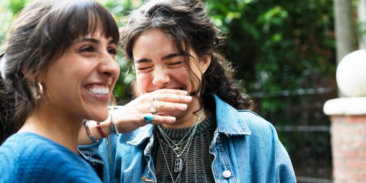 Hormônios do bem-estar: saiba como se sentir melhor naturalmente