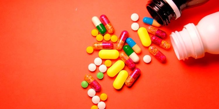 Farmácia erra e dá remédio de TDAH em vez de vitamina para criança