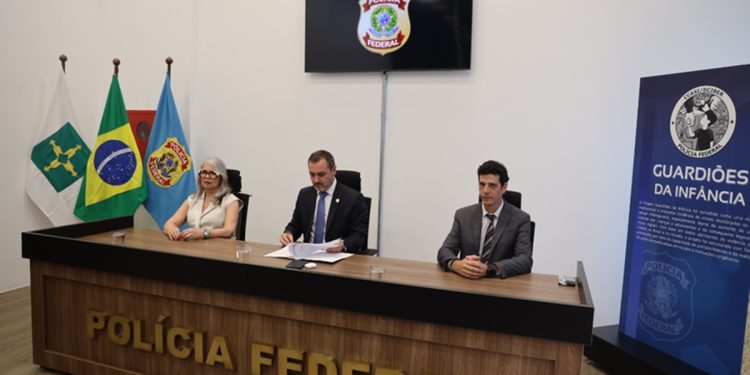 Acordo entre PF e Secretaria de Educação mira crimes on-line