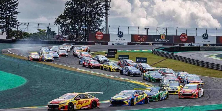 Stock Car: site de cadastro para ingressos gratuitos está instável