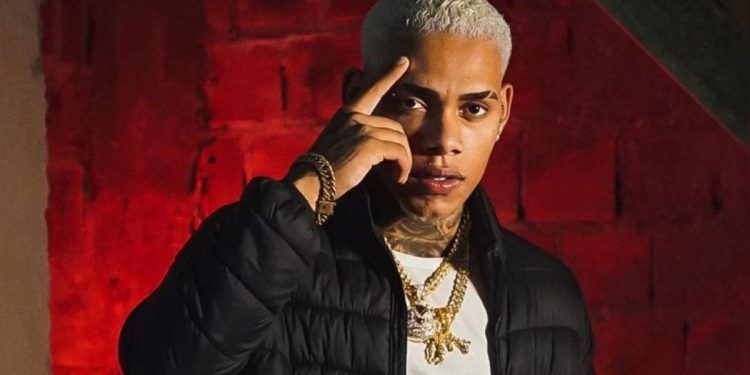 Funkeiro é preso no DF após chamar passageira de “macaca” em ônibus