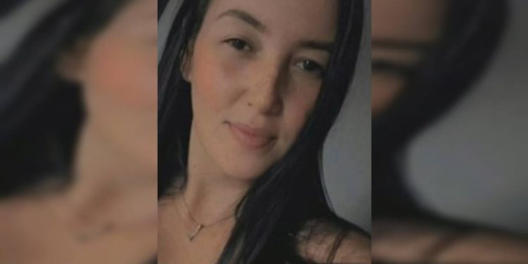 Homem usa caminhão para matar ex, queima veículo e é preso em lavoura