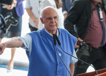 Júlio Lancellotti é calado nas redes enquanto padres conservadores discursam para milhões