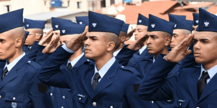 Inscrições para concurso de temporários da FAB encerram nesta quinta