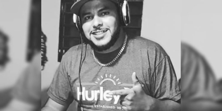 Corpo carbonizado encontrado em porta-malas de carro é de um DJ do DF