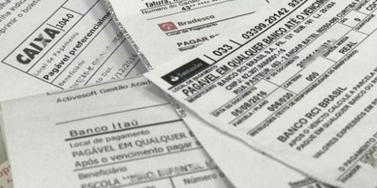 Golpe do IPVA: criminosos imitam portal da Receita para roubar dados