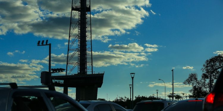 CLDF aprova atualização da tabela Fipe para cálculo do IPVA em 2026