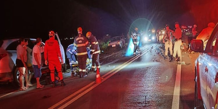 Duas pessoas morrem em acidente de trânsito na GO-116, em Formosa