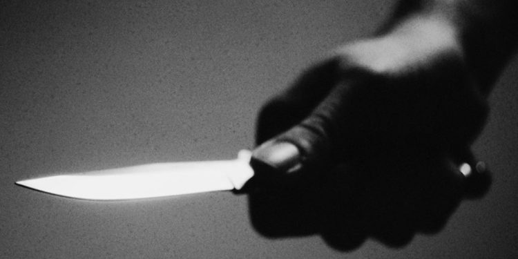 “Risca faca” em distribuidora termina em tentativa de homicídio