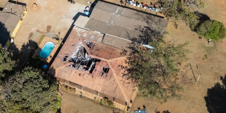 MP denuncia quatro pessoas por incêndio em clínica que matou seis