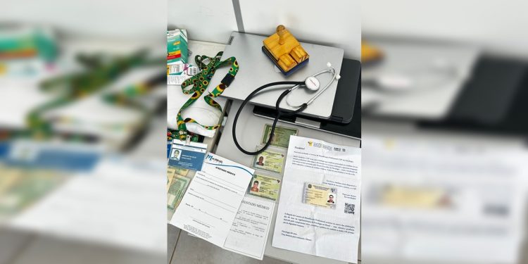 Homem usa identidade de psquiatra e receita remédios controlados