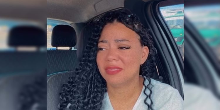 “Estou sem chão”, diz mãe de bebê que morreu enforcada em creche no DF