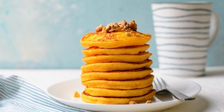 Aprenda como fazer receita de panqueca low carb para o café da manhã