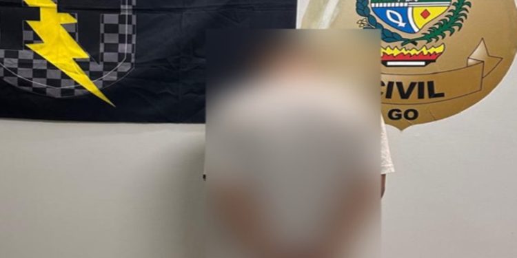 Jovem de 18 anos é preso por executar 2 pessoas quando era adolescente