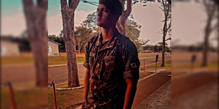 Soldado confessa que matou e ateou fogo em musicista do Exército