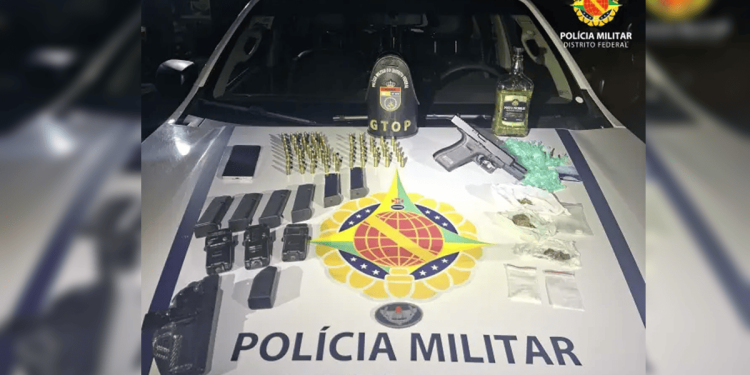 PM prende homem com pistola e dezenas de munições em região do DF