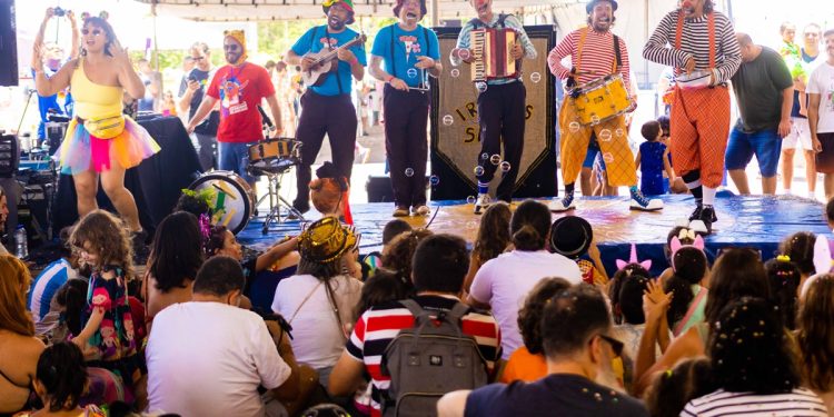 “Vamos resistir”, declara Suvaquinho da Asa mesmo fora do DF Folia