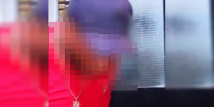 Criminoso de tornozeleira invade casa e tenta estuprar mulher