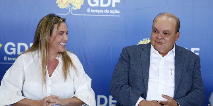Ibaneis tira férias e Celina Leão assume GDF