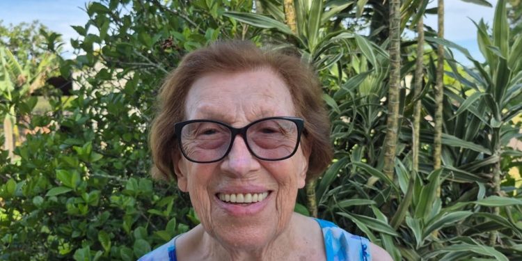 Idosa tratou câncer de pele no nariz sem fazer cirurgia. Entenda