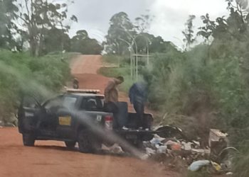 Viatura da Força Nacional flagrada despejando lixo estava em oficina