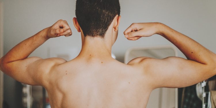 Sarcopenia começa aos 30? Perda muscular pode surgir antes da velhice