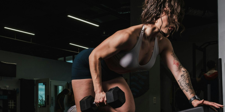 Estar em boa forma ajuda a diminuir a reação ao estresse, diz estudo