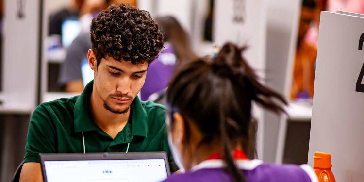 Está em busca de estágio? CIEE oferece 544 vagas no DF