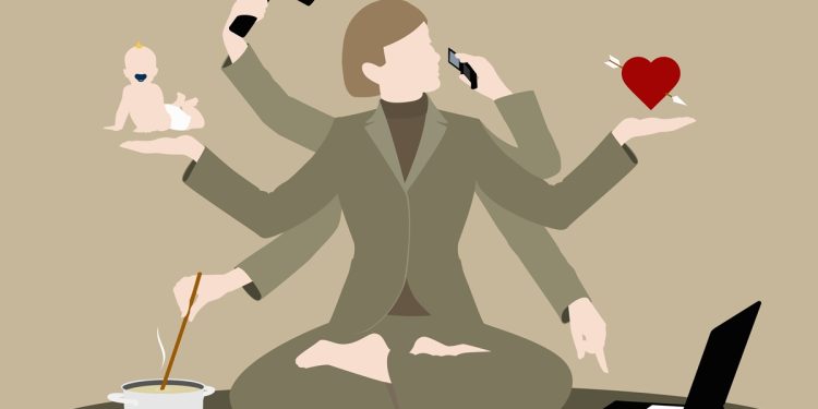 “Hiperindependência pode acabar com relacionamentos”, diz psicóloga