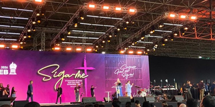 Congresso evangélico leva louvor ao Parque da Cidade durante o Carnaval