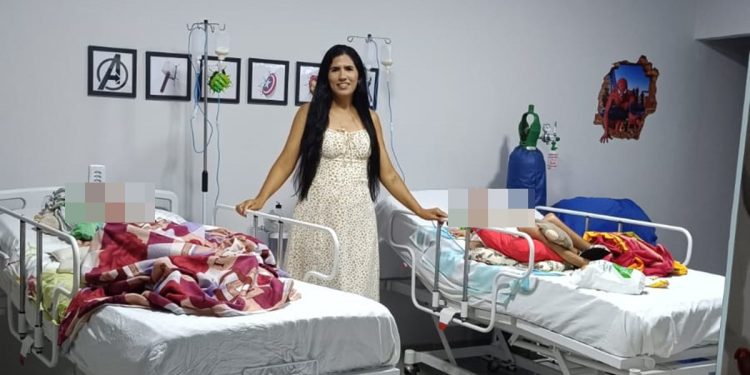 Vaquinha fake: golpistas usam drama de mãe de gêmeos atípica e arrecadam R$ 130 mil. Veja vídeo