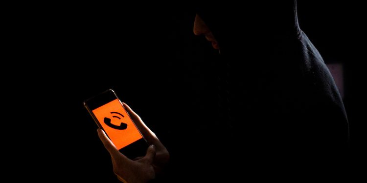 Quadrilha inventava roubos para lucrar com indenizações de seguradoras. Veja vídeo