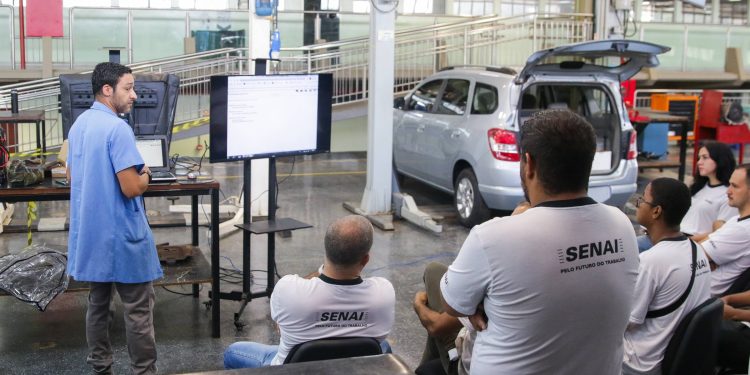 Senai abre inscrições para 6 mil vagas gratuitas em cursos no DF