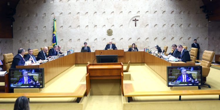 Após caso Master, STF pode virar “estratégia eleitoral” para direita, diz pesquisador