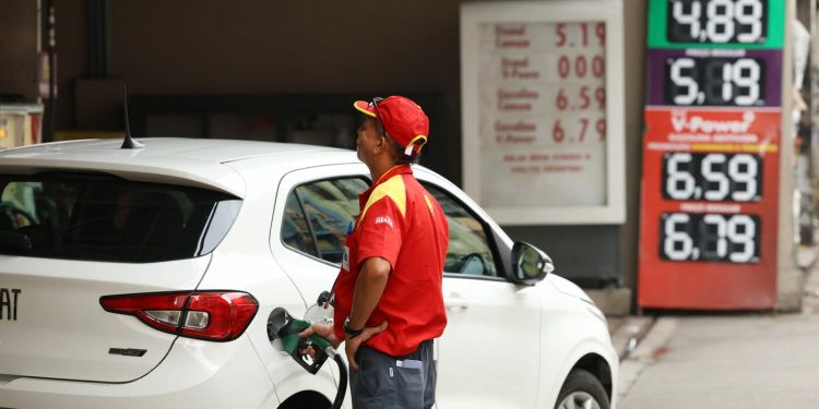 Combustíveis: preços e desinformação marcam debates nas redes sociais, aponta pesquisa