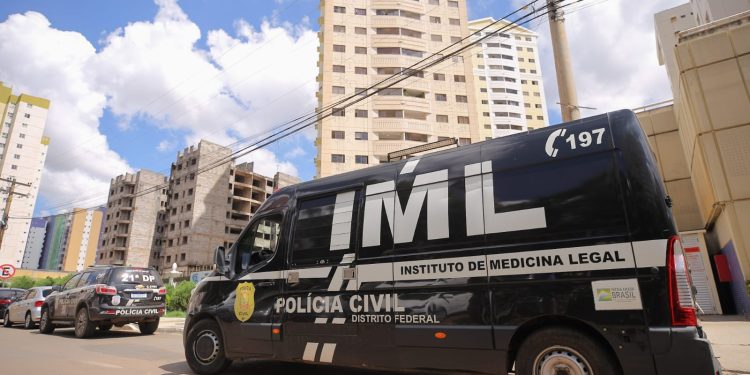 Servidores do IML paralisam as atividades por tempo indeterminado