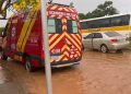 Bombeiros salvam 94 crianças que ficaram ilhadas em creche após alagamento. Veja vídeo