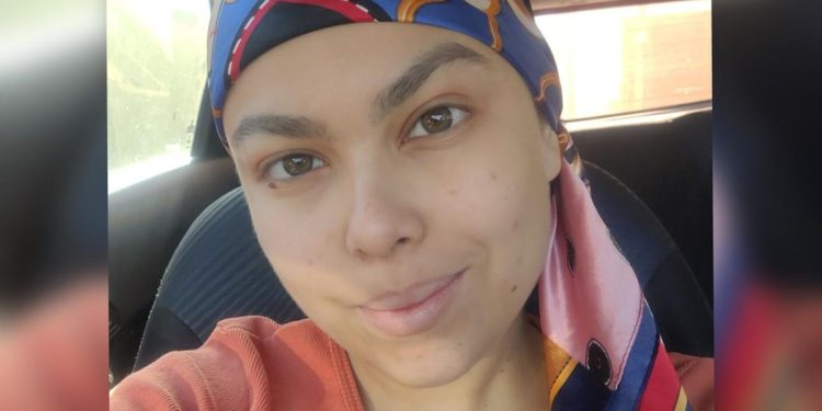 Sangramento anormal levou mulher de 25 anos a descobrir câncer uterino