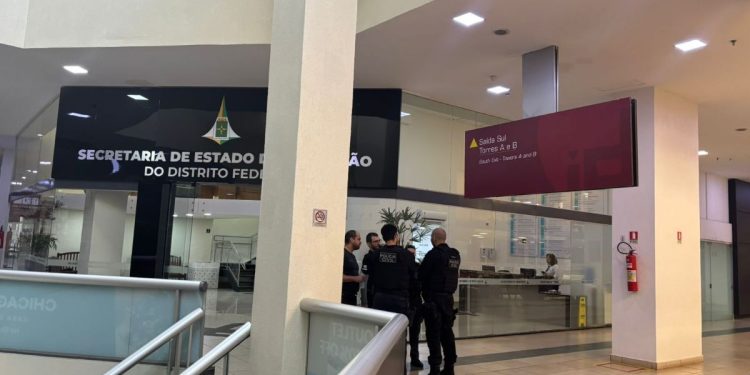 Operação apura desvios na Secretaria de Educação. Hermeto é alvo de busca