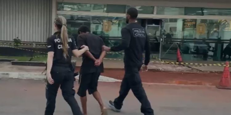 PCDF prende homem que matou morador de rua com paulada e 14 facadas