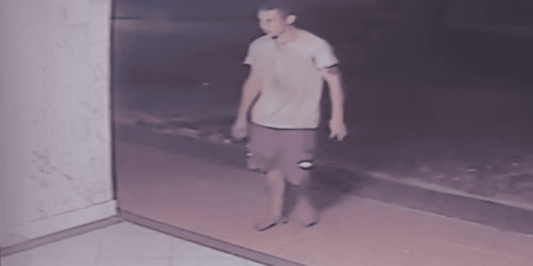 Morador de rua invade prédio após tentar entrar em casa na Asa Norte. Veja vídeo