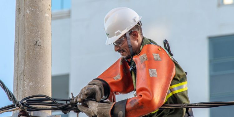 Quadras de Ceilândia ficarão seis horas sem energia nesta sexta (13/3)