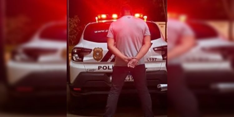 “Você não serve para nada”: pai agride filha com socos e tenta matá-la