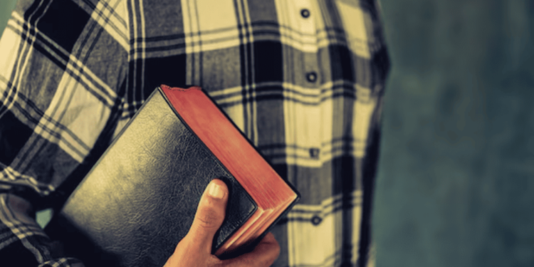 Pastor do tráfico dividia tempo entre pregações e venda de droga no DF. Veja vídeo