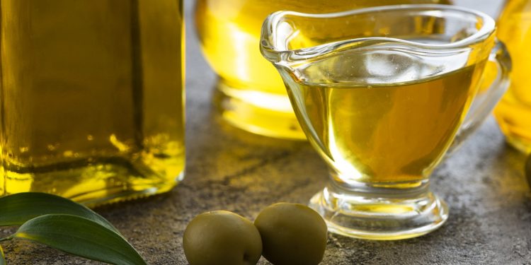 Tipo de azeite pode ajudar a preservar a função do cérebro. Saiba qual