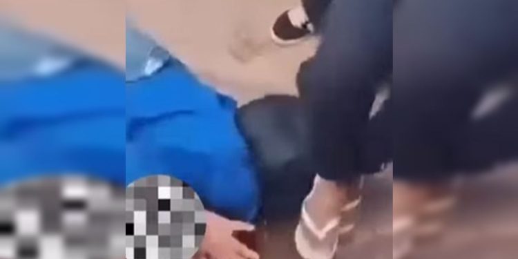 “Passar uma borracha”, diz mãe de garoto pisoteado em porta de escola. Veja vídeo