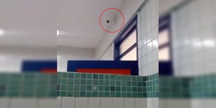 Câmeras em banheiro de escola no DF causam revolta entre alunos